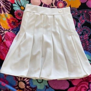 Pretty little thing never worn white skirt